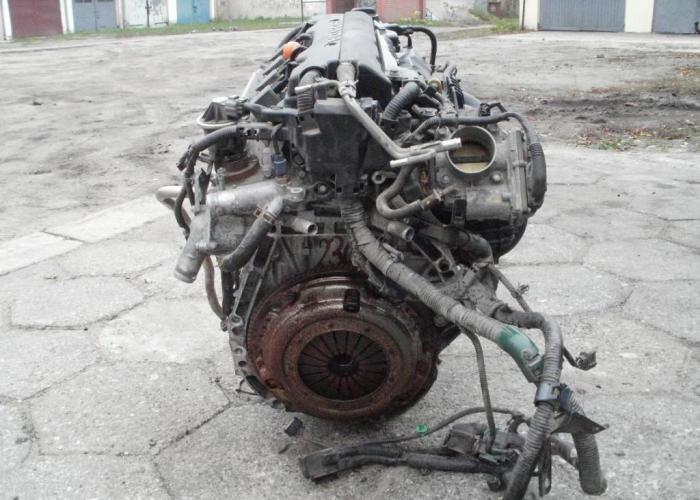 Замена двигателя Honda CR-V Accord 2.0 16V R20A2 комплектный двигатель 2010 года - Замена двигателя автомобиля